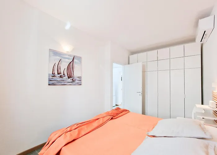 Nica's Appartement Rio Marina